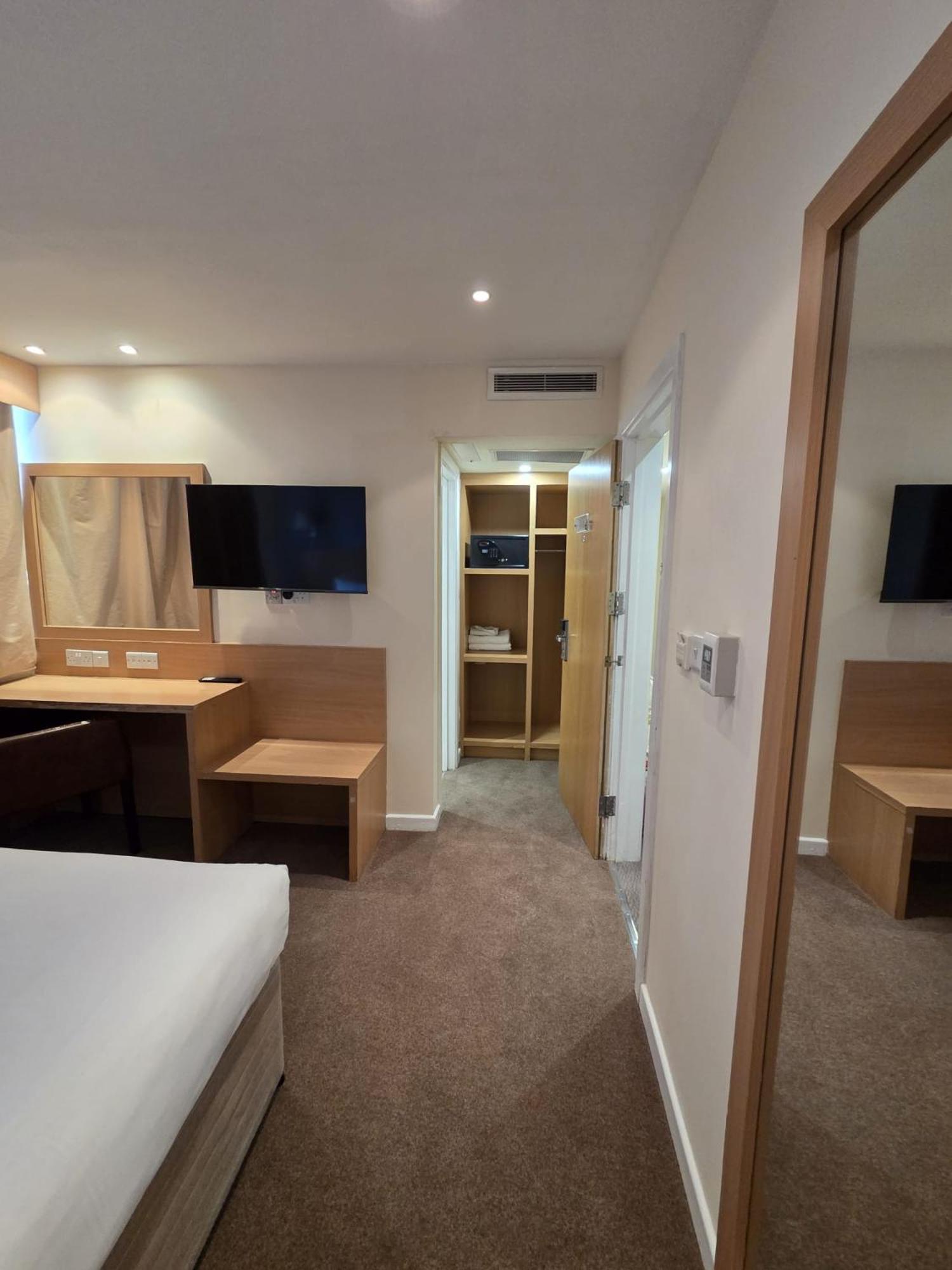 The Hotel Luton (Bedfordshire)